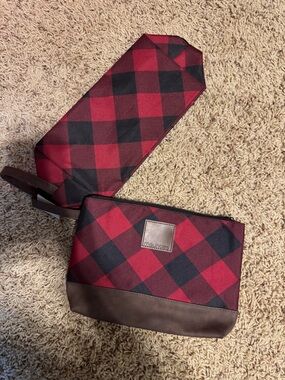 maurices Red and Black Buffalo Plaid Men’s Toiletry Kit with Brown Trim